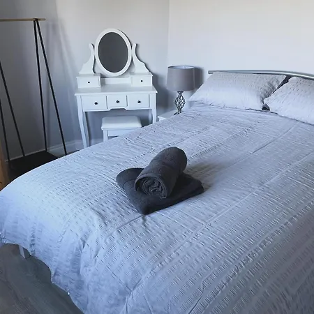 Castle View - Entire